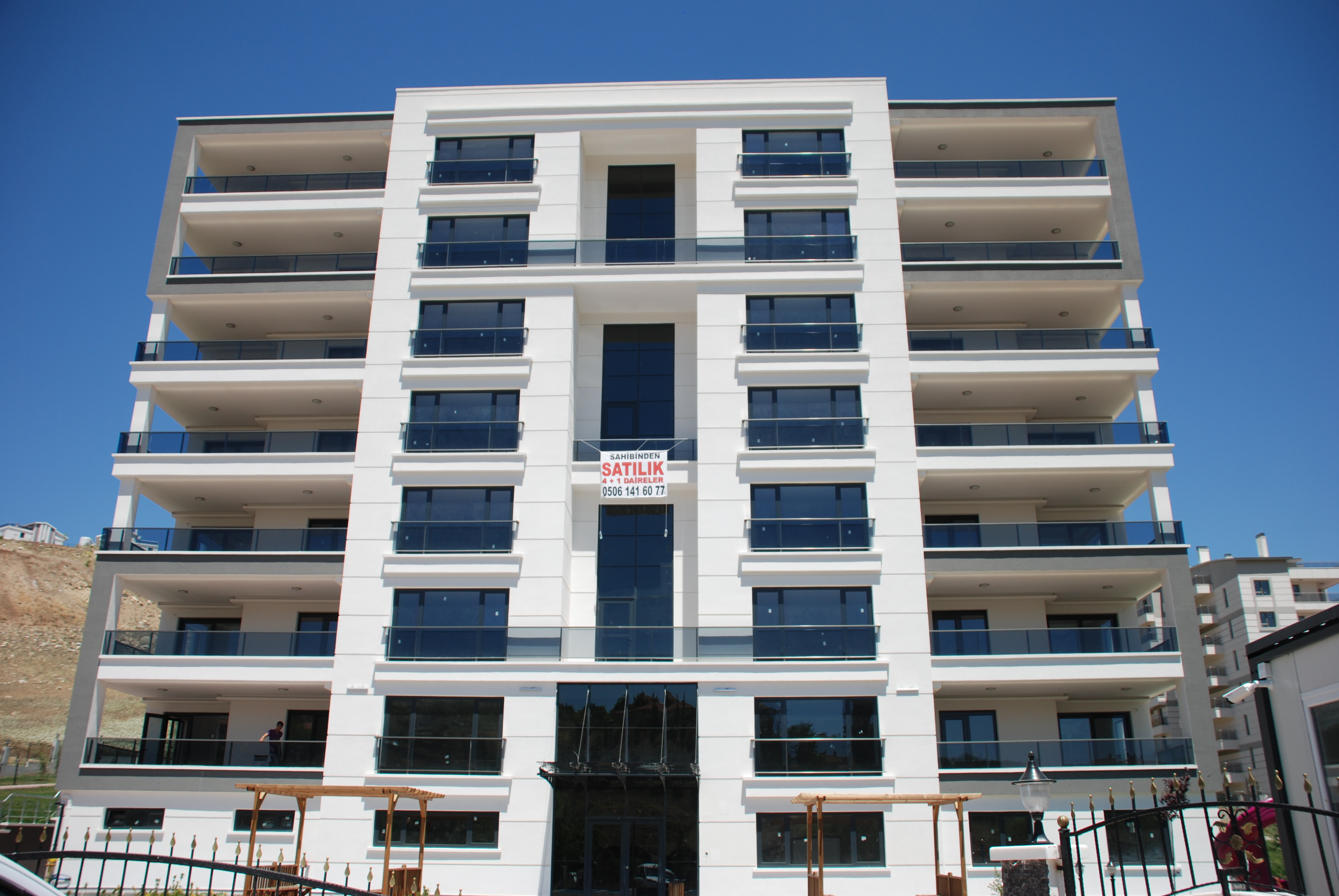 Müjdat Gezen İnşaat